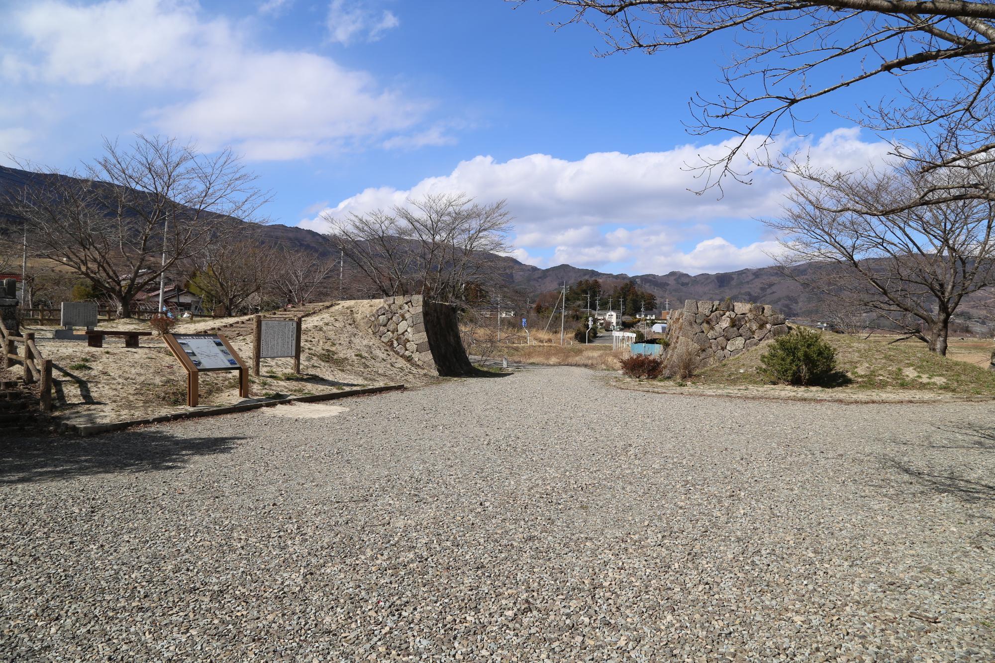半田銀山史跡公園