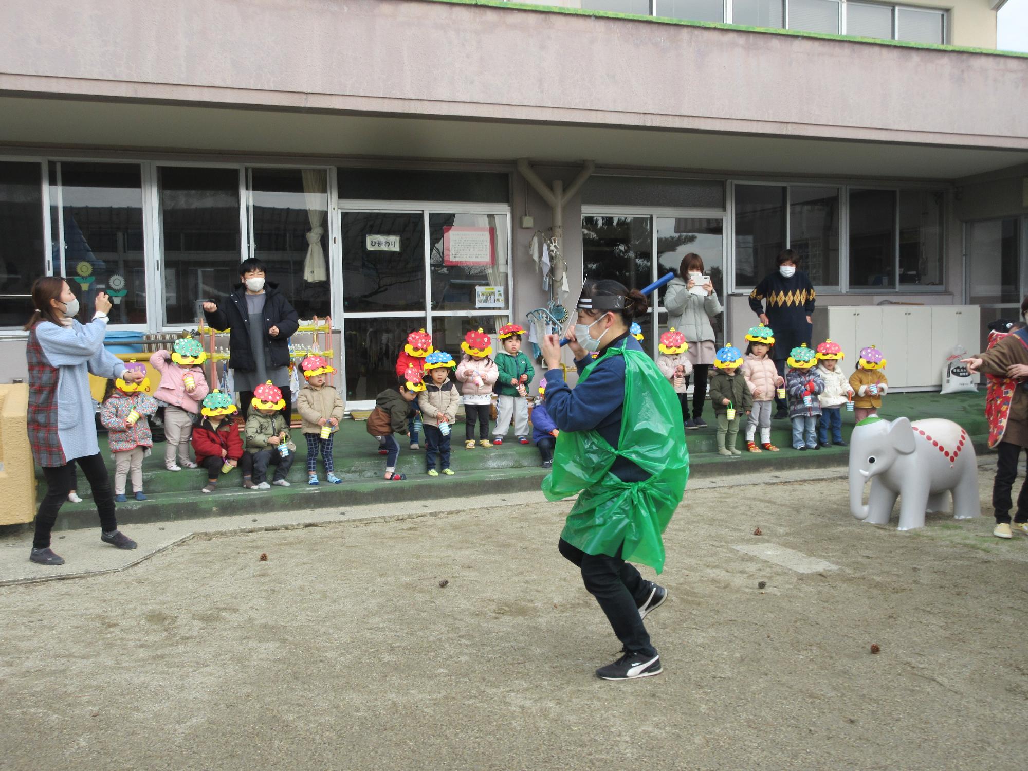 七