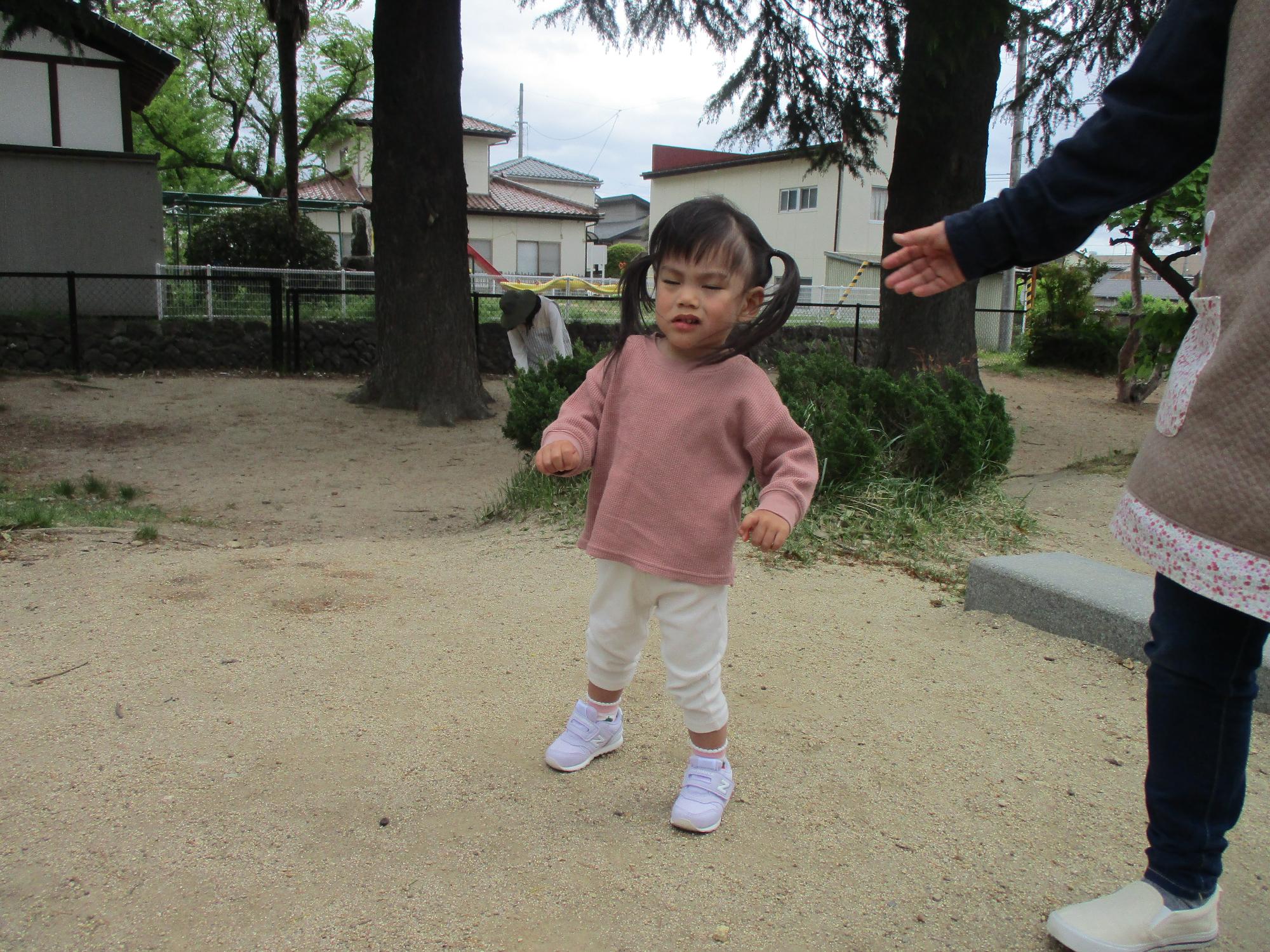 八