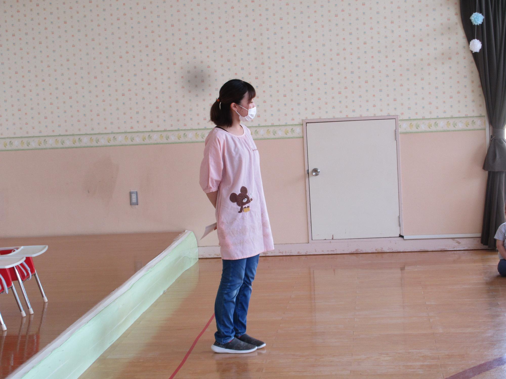 一々