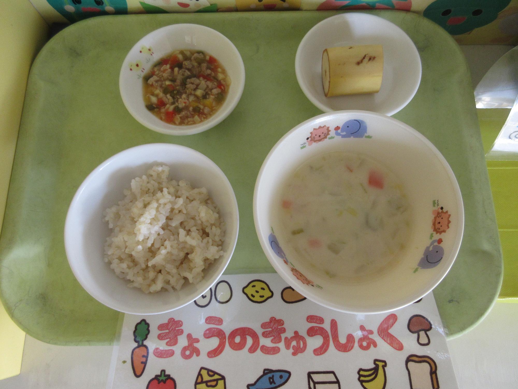 七
