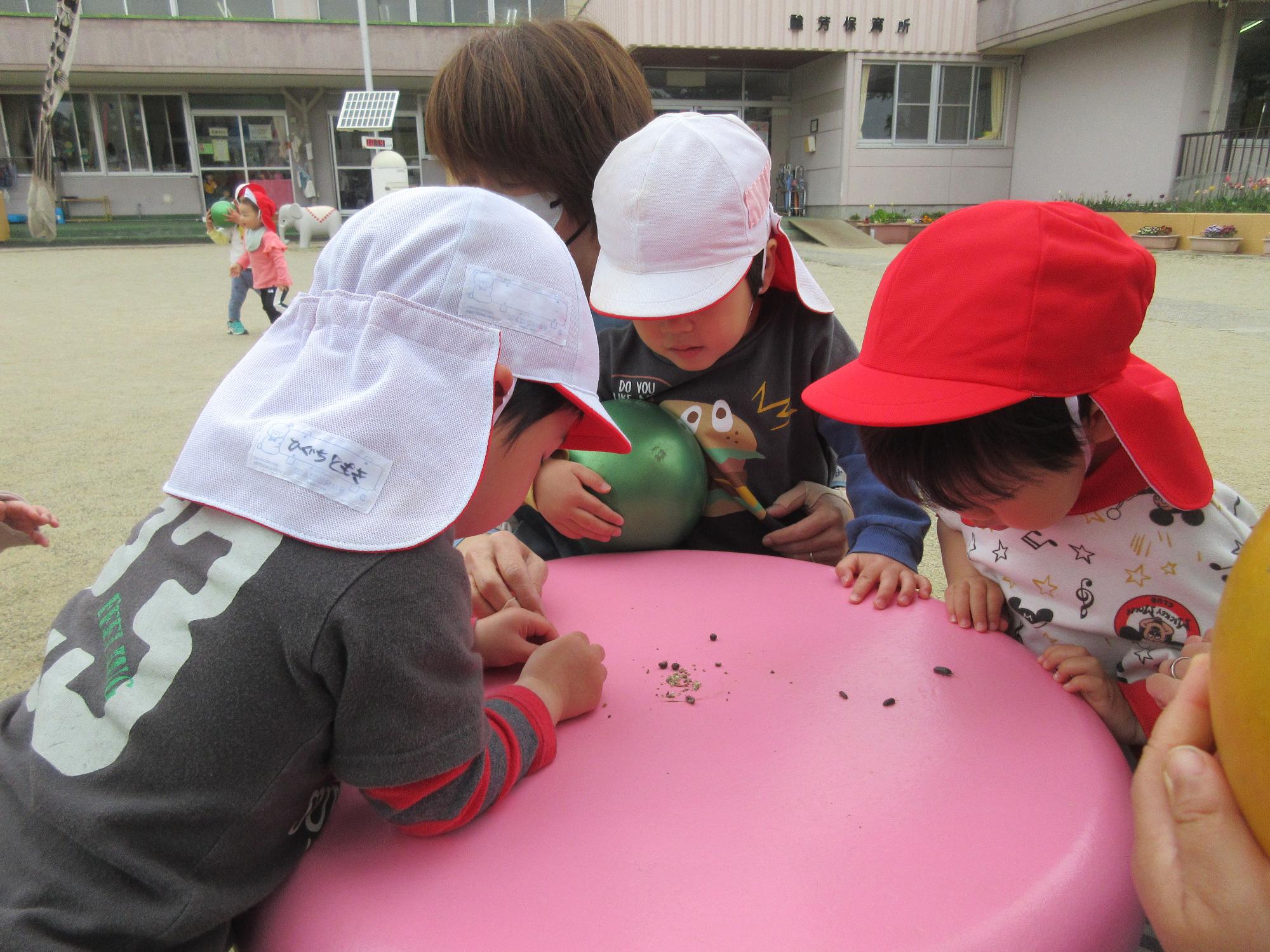 四八