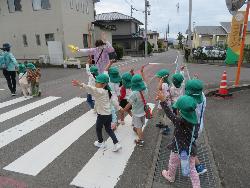 79148