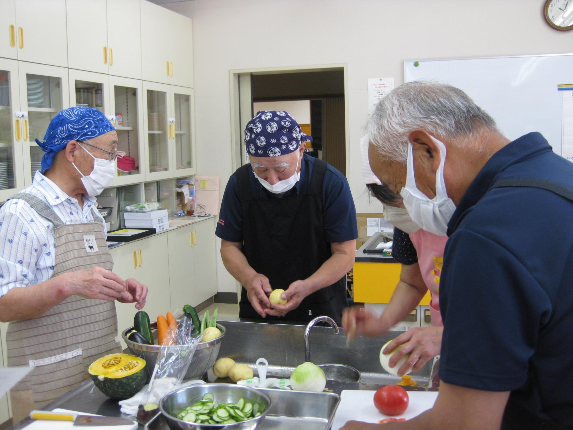 mens_kitchen2