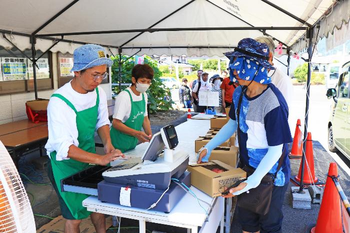 フレッシュBOX直売所3