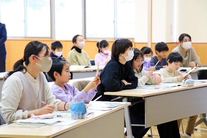 親子で学ぶおこづかい教室