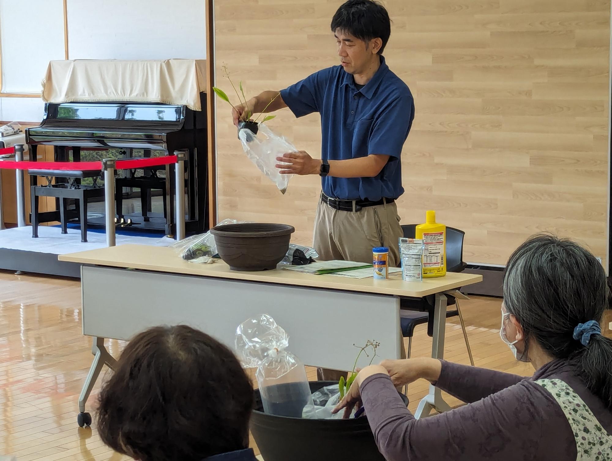 令和6年6月9日メダカ飼育教室2