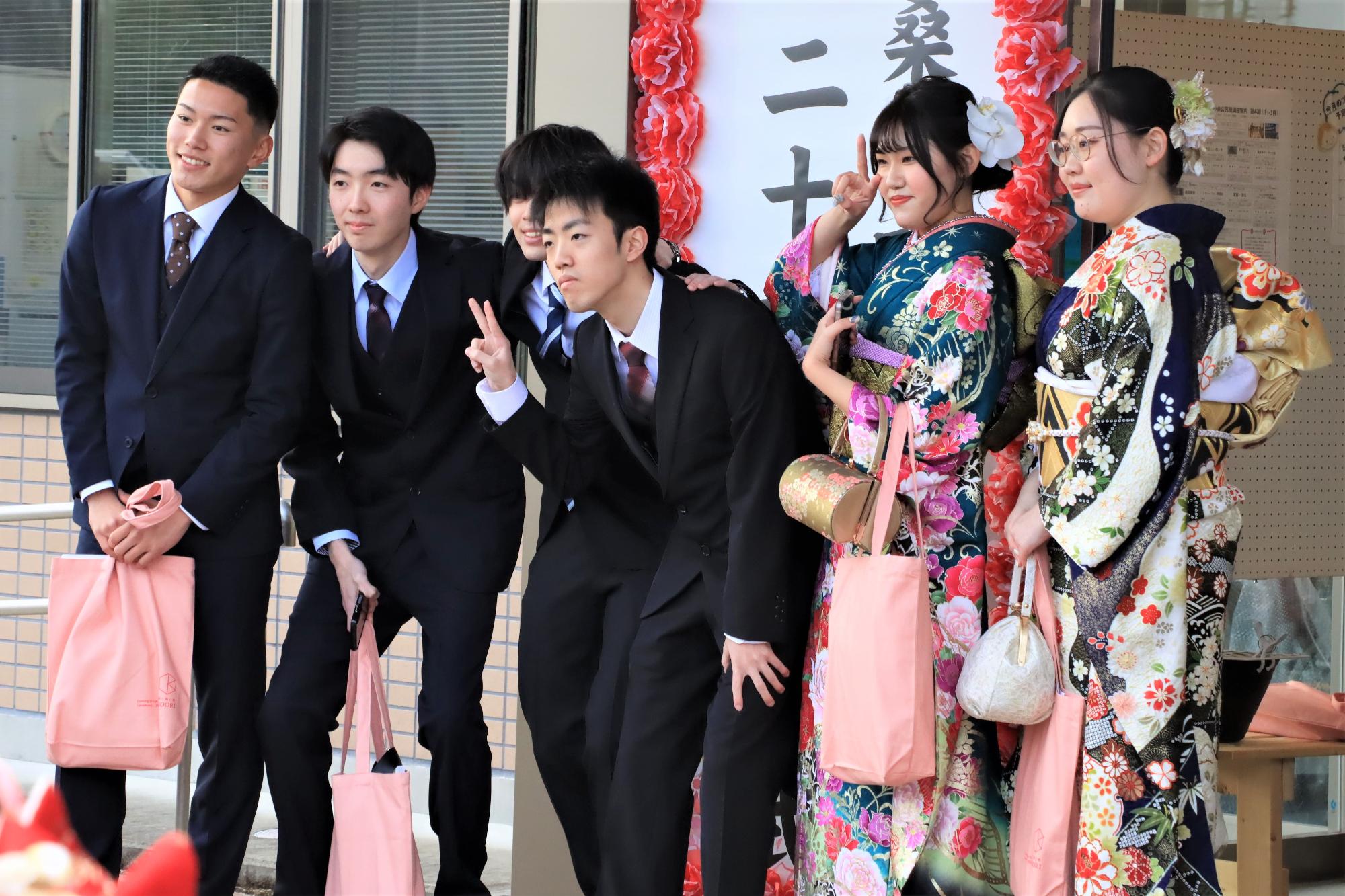 二十歳の成人式の様子20