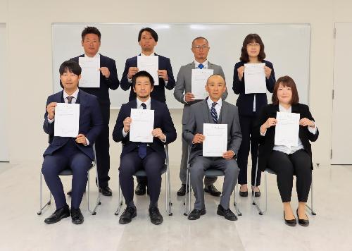 地域おこし協力隊員の集合写真