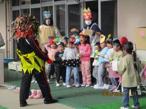 豆まきの様子１