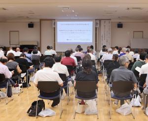 町民会議記念講演の様子1